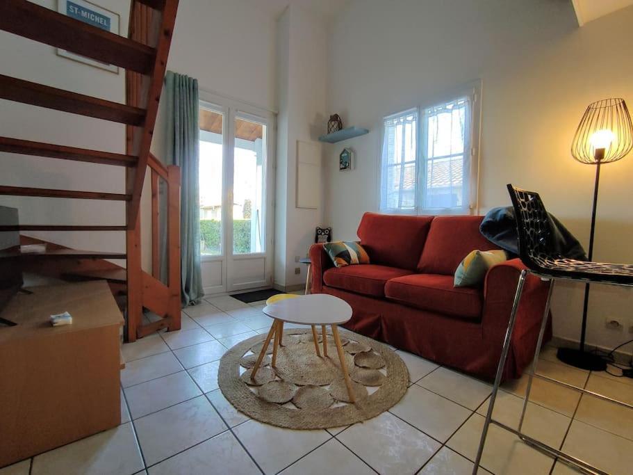 Charmante Maison De Vacances, 4P, Piscines, Proche Gohaud 생미셸셰프셰프 외부 사진